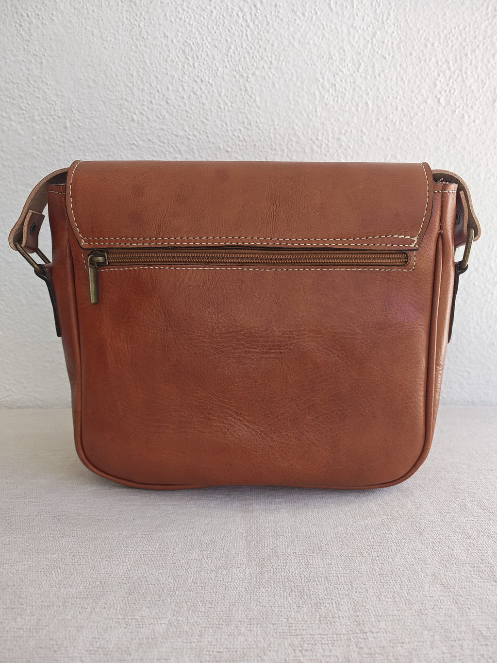Medina Satchel - Brown Leather Crossbody Handbag (22cm)